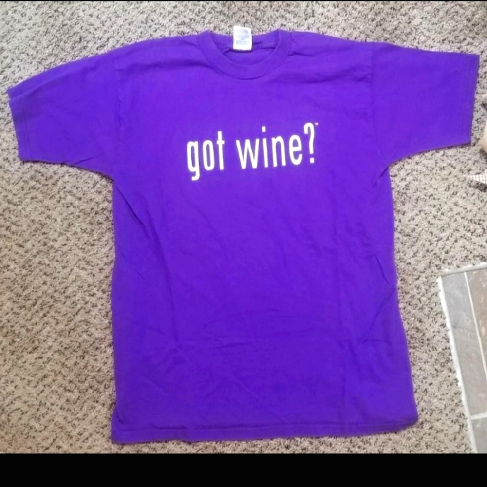 Got Wine? T-Shirt Purple Size L Party Shirt Wine Mom